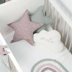 Star Cushion 40X40 Cm Green -CYBEX || Joie || Done by Deer Sales Store bonjourbebe star cushion 40x40 cm green 2