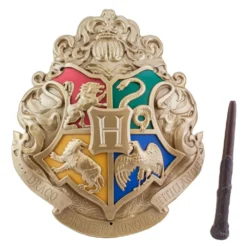 Harry Potter Hogwarts Crest Light With Wand Control